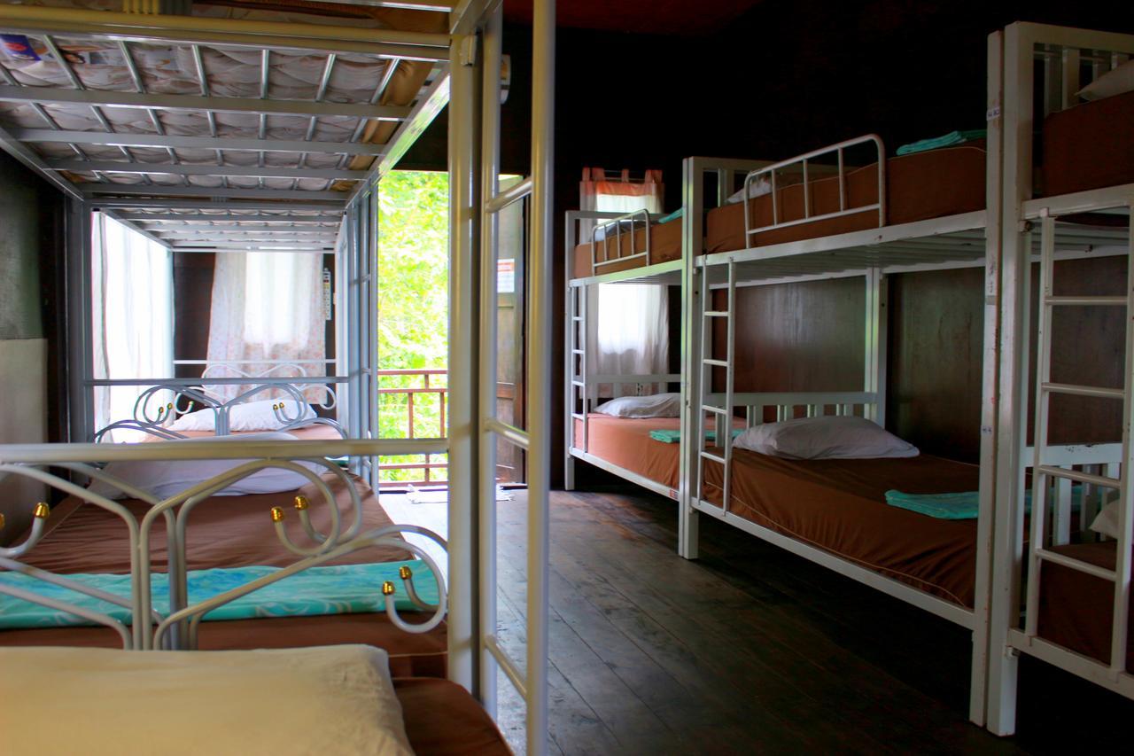 Love Station Hostel Baan Tai Phòng bức ảnh